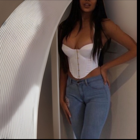 Sexy Black Magnetic Hook & Eye Design Asymmetrical Bustier Corset Crop Camisole - Picture 13 of 17